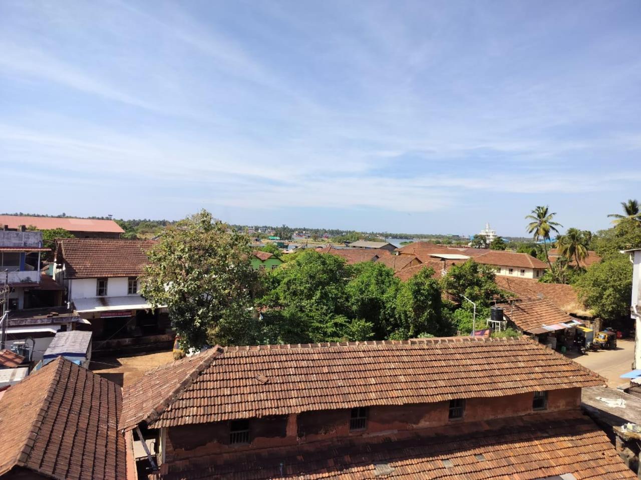 Classic Comfort Lodge Mangalore Esterno foto